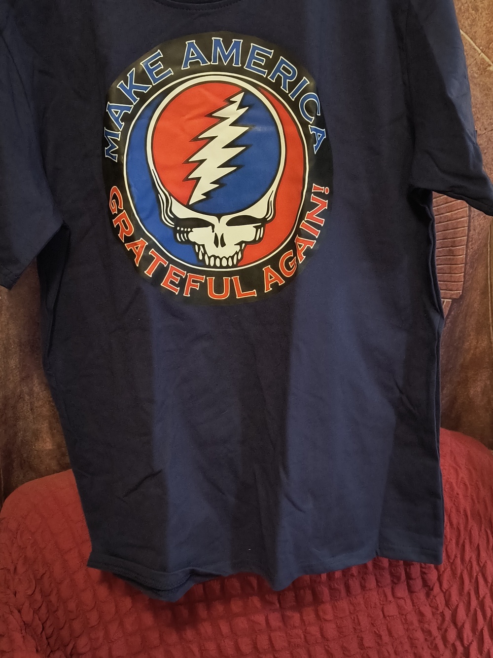 Hey Now! Make America Grateful Again Short Sleeve Graphic Tee - Blue Large